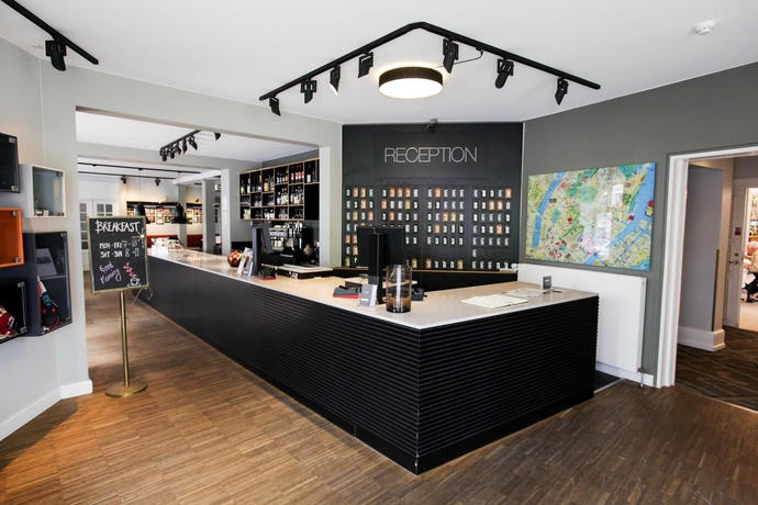 Imagen de los interiores del Hotel Ibsens. Foto 10