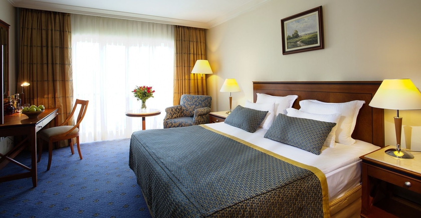 Imagen de la habitación del Hotel Ic Hotels Airport. Foto 4