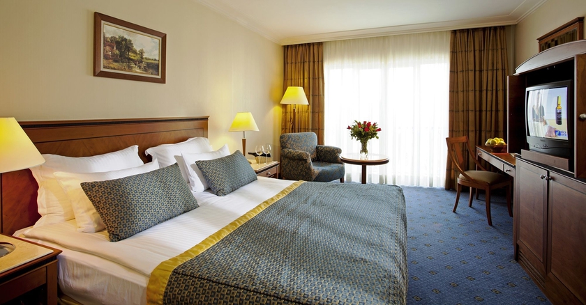 Imagen de la habitación del Hotel Ic Hotels Airport. Foto 9