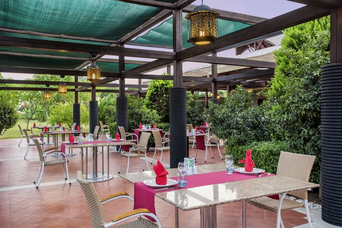 Imagen del bar/restaurante del Hotel Ic Hotels Green Palace - All Inclusive. Foto 5