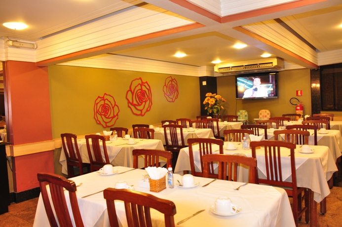 Imagen del bar/restaurante del Hotel Icara&iacute; Praia. Foto 4