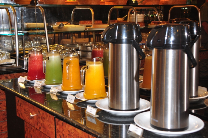 Imagen del bar/restaurante del Hotel Icara&iacute; Praia. Foto 8