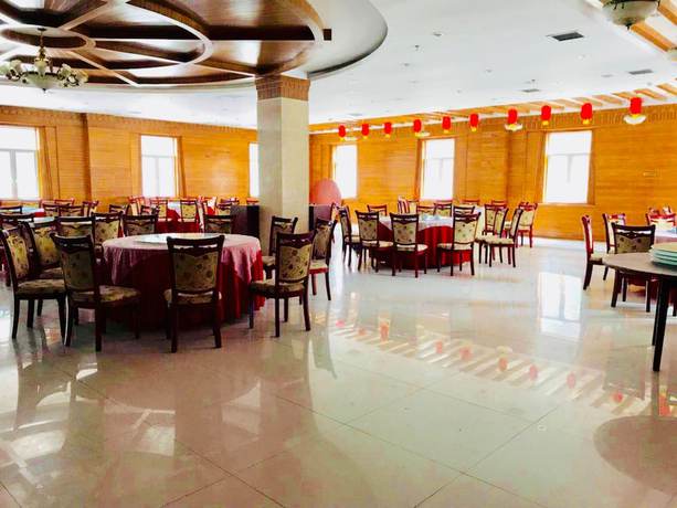 Imagen del bar/restaurante del Hotel Ice 520. Foto 4