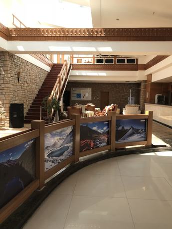 Imagen de los interiores del Hotel Ice 520. Foto 16