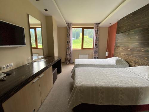 Imagen de la habitación del Hotel Ice Angels. Foto 15
