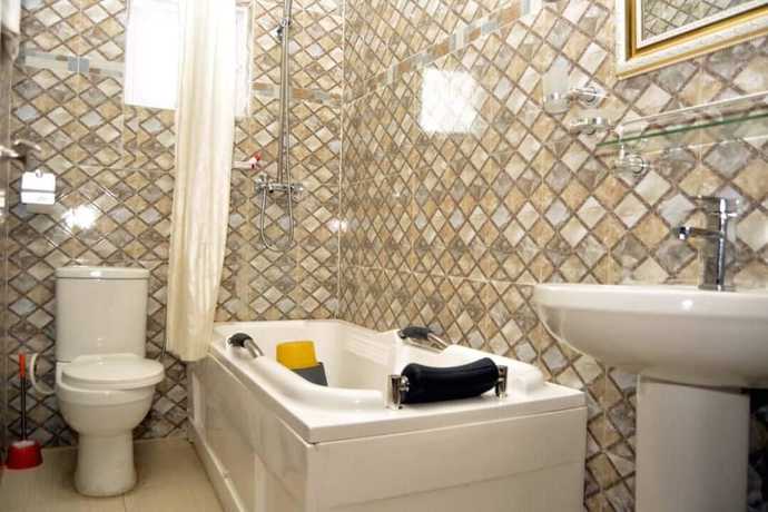 Imagen de la habitación del Hotel Ice Grand Hotel and Suites. Foto 4