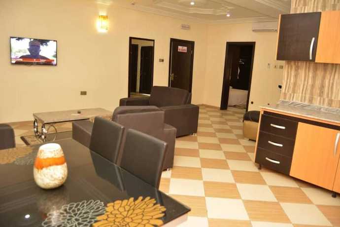 Imagen de la habitación del Hotel Ice Grand Hotel and Suites. Foto 5