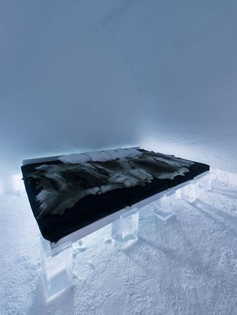 Imagen de los exteriores del Hotel Icehotel. Foto 12