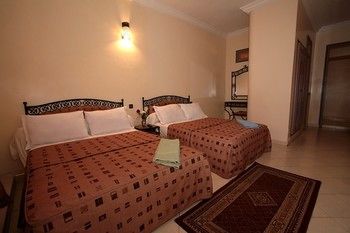 Imagen de la habitación del Hotel Ichbilia. Foto 6