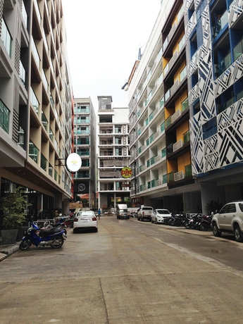 Imagen de los exteriores del Hotel Icheck Inn Central Patong. Foto 12