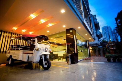 Imagen de los exteriores del Hotel Icheck Inn Residences Sukhumvit 20. Foto 11