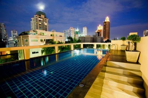 Imagen de la piscina del Hotel Icheck Inn Residences Sukhumvit 20. Foto 13
