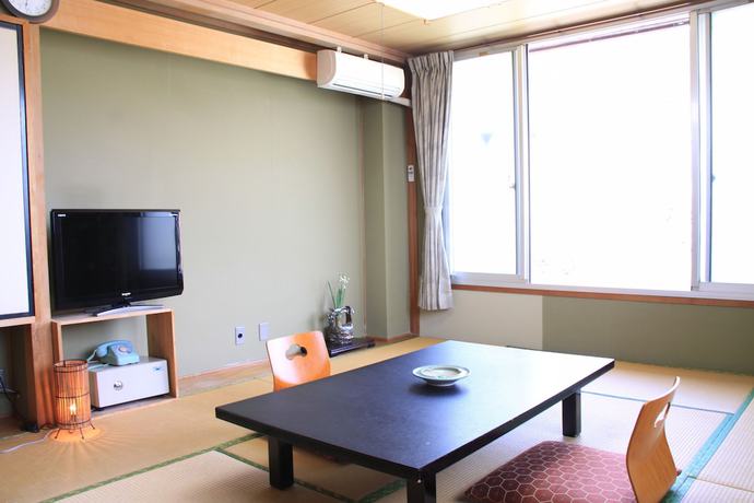 Imagen de la habitación del Hotel Ichibou. Foto 12