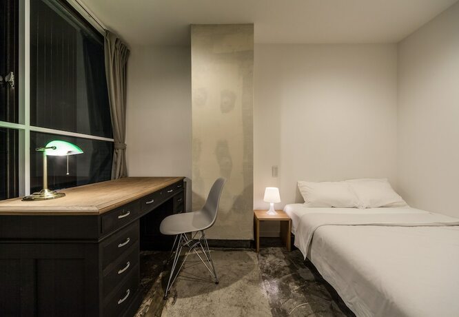 Imagen de la habitación del Hotel Ichinichi. Foto 14
