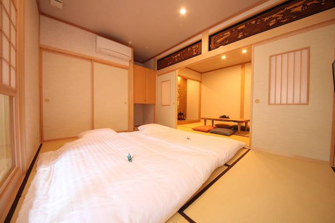 Imagen de la habitación del Hotel Ichinomatsu Japanese Modern. Foto 14