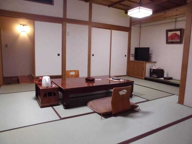 Imagen de la habitación del Hotel Ichiyotei. Foto 9