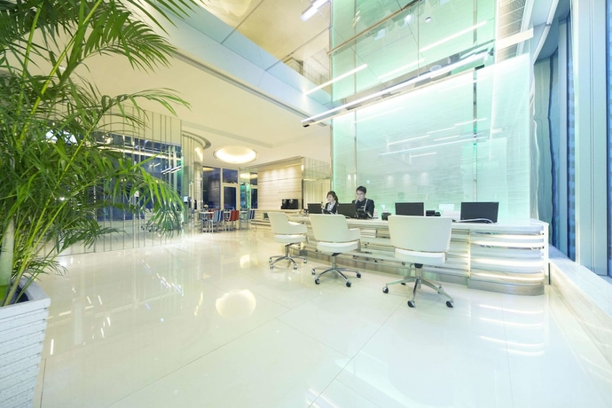 Imagen de los interiores del Hotel Iclub Fortress Hill. Foto 17