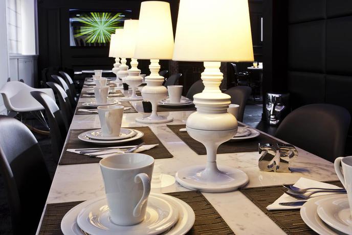 Imagen del bar/restaurante del Hotel Icône. Foto 2