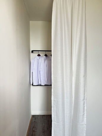 Imagen de la habitación del Hotel Icon City Premier Suites by WeCare. Foto 14
