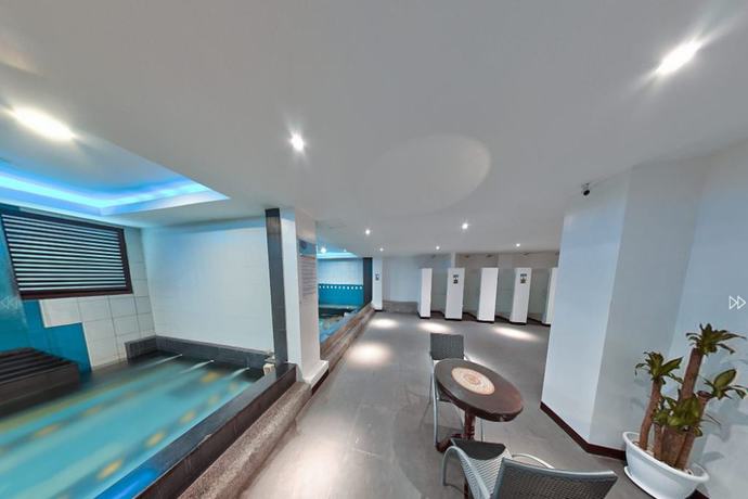 Imagen de la piscina del Hotel Icon Hotel Timog. Foto 20