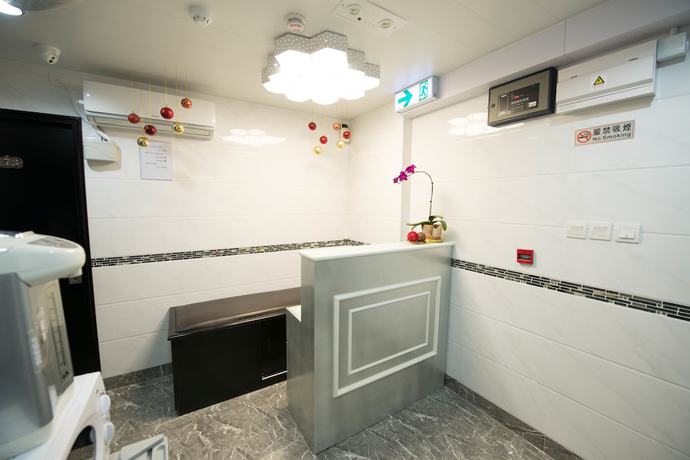 Imagen de los interiores del Hotel Icon Inn. Foto 18