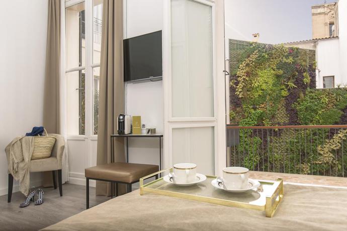 Imagen de la habitación del Hotel Icon Rosetó. Foto 15