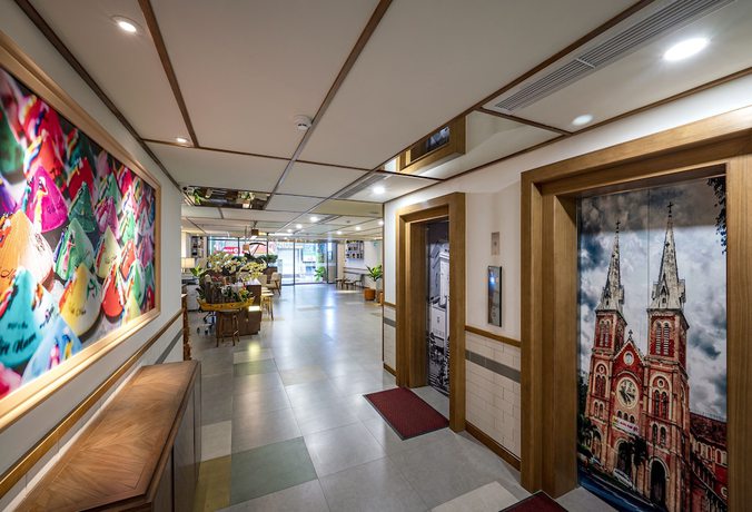 Imagen del bar/restaurante del Hotel Icon Saigon - Lifestyle Design. Foto 4