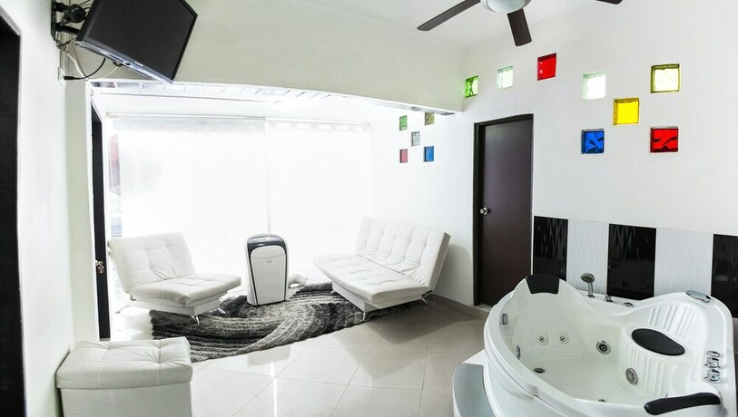 Imagen de la habitación del Hotel Icon Suites, Per&iacute;metro Urbano Medell&iacute;n. Foto 20