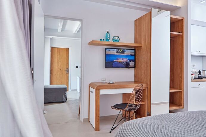 Imagen general del Hotel Icon Suites, Tasos. Foto 13