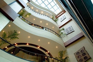 Imagen de los interiores del Hotel Icon Towers. Foto 3