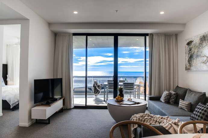 Imagen general del Hotel Iconic Kirra Beach Resort. Foto 8