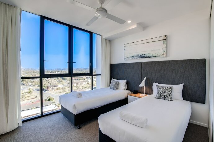 Imagen de la habitación del Hotel Iconic Kirra Beach Resort. Foto 19