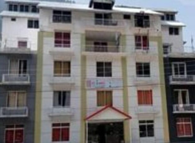 Imagen general del Hotel Iconic and Restaurant. Foto 8