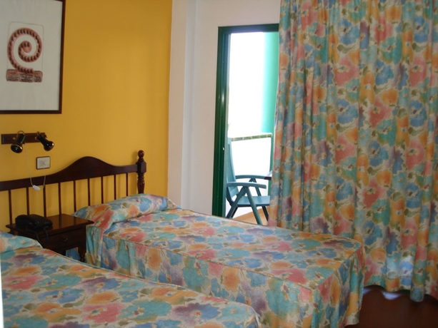 Imagen de la habitación del Hotel Ida Inés. Foto 8