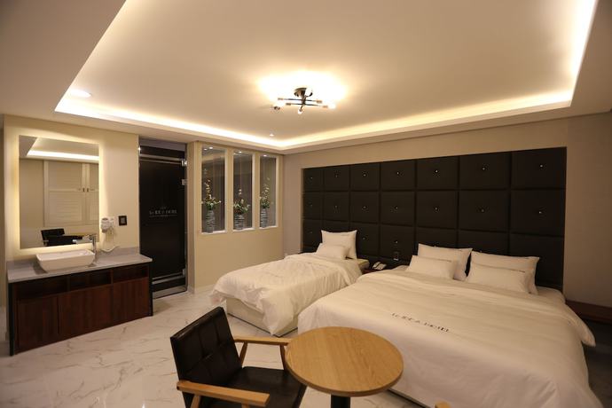 Imagen de la habitación del Hotel Idea Hotel. Foto 4