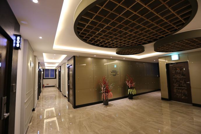 Imagen de los interiores del Hotel Idea Hotel. Foto 19