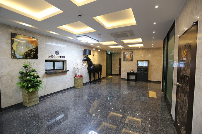 Imagen de los interiores del Hotel Idea Hotel. Foto 20