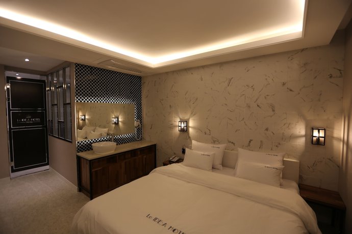 Imagen de la habitación del Hotel Idea Hotel. Foto 18