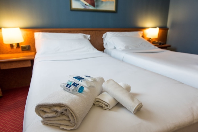 Imagen de la habitación del Hotel Idea Piacenza. Foto 9