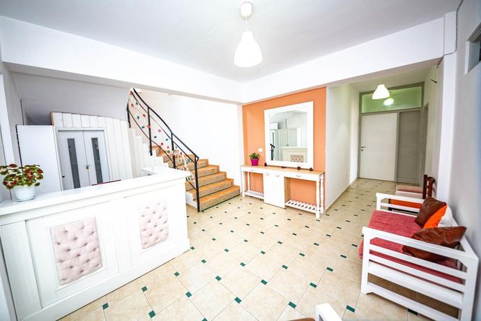 Imagen de los interiores del Hotel Ideal Aparthotel. Foto 20