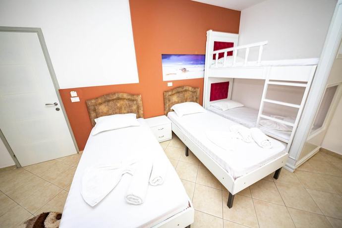 Imagen de la habitación del Hotel Ideal Aparthotel. Foto 15