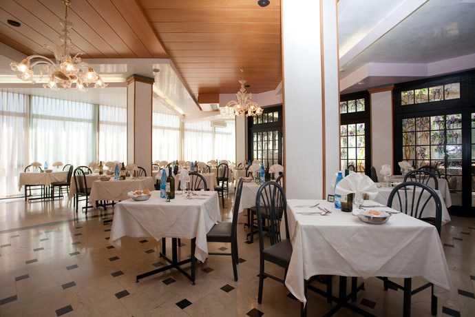 Imagen del bar/restaurante del Hotel Ideal, Chioggia. Foto 4