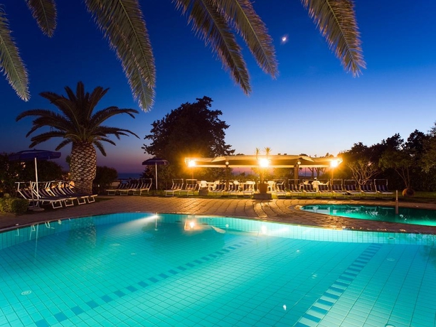 Imagen general del Hotel Ideal, Cuotto. Foto 11