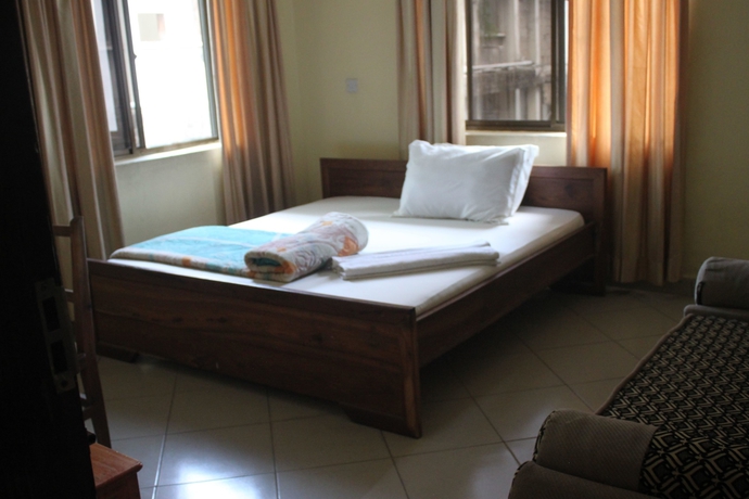 Imagen de la habitación del Hotel Ideal, DAR ES SALAAM. Foto 5