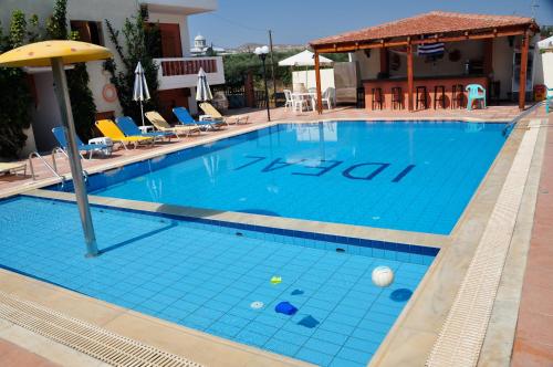 Imagen general del Hotel Ideal, Gournes. Foto 7
