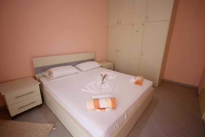 Imagen de la habitación del Hotel Ideal Holiday Apartments. Foto 1