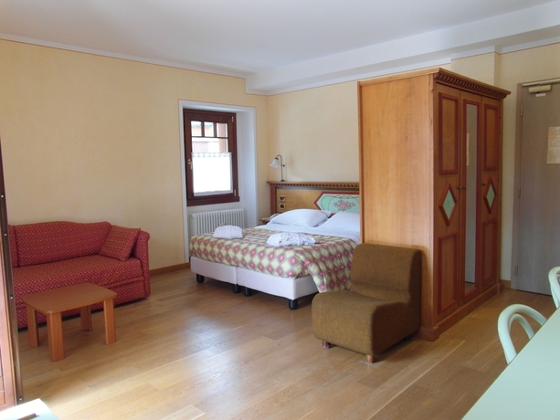 Imagen de la habitación del Hotel Ideal, Madonna di Campiglio. Foto 7