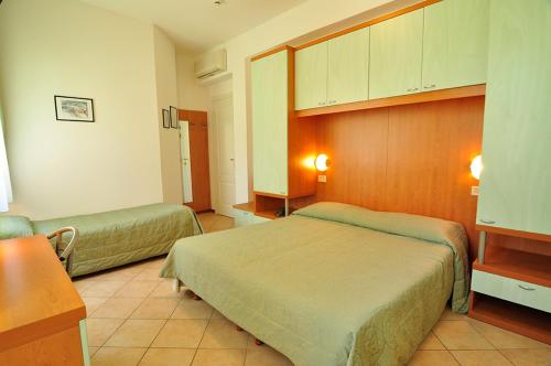 Imagen de la habitación del Hotel Ideal, Malcesine. Foto 6