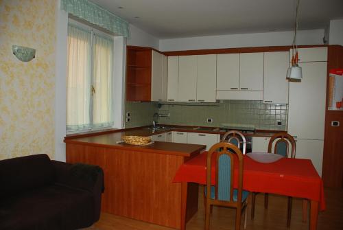 Imagen de la habitación del Hotel Ideal, Malcesine. Foto 9