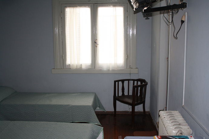 Imagen de la habitación del Hotel Ideal, Montevideo. Foto 6